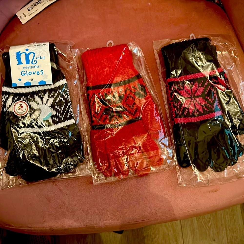 Woman’s Gloves 🧤Bundle